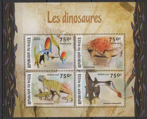 Poštové známky Niger 2016 Dinosaury Mi# 4117-20 Kat 12€