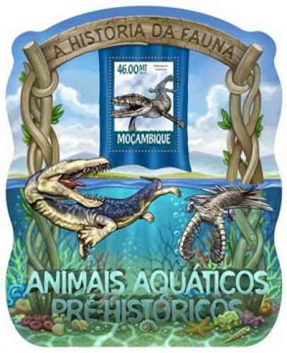 Poštová známka Mozambik 2015 Vodní dinosaury Mi# 7870 Block