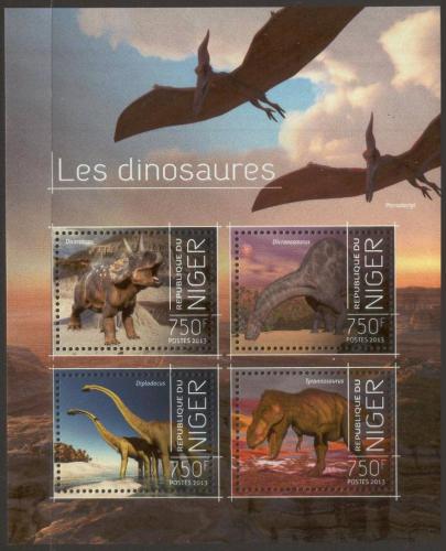 Poštové známky Niger 2013 Dinosaury Mi# 2550-53 Kat 12€