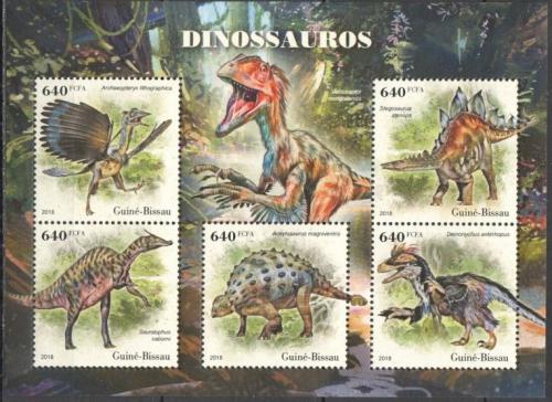 Poštové známky Guinea-Bissau 2018 Dinosaury Mi# 9930-34 Kat 12€
