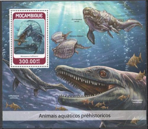 Poštová známka Mozambik 2018 Moøští dinosaury Mi# Block 1341 Kat 17€