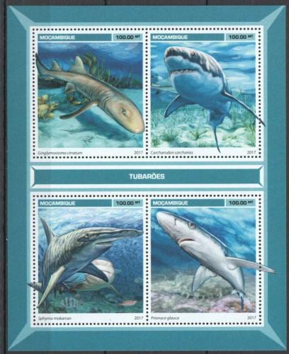Poštové známky Mozambik 2016 Žraloky Mi# 9059-62 Kat 22€