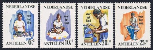 Potov znmky Holandsk Antily 1966 Mlde a prce Mi# 170-73 - zvi obrzok