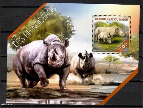 Poštová známka Niger 2014 Nosorožce Mi# Block 307 Kat 10€