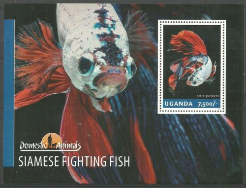 Poštová známka Uganda 2014 Bojovnice Mi# Block 462 Kat 9€