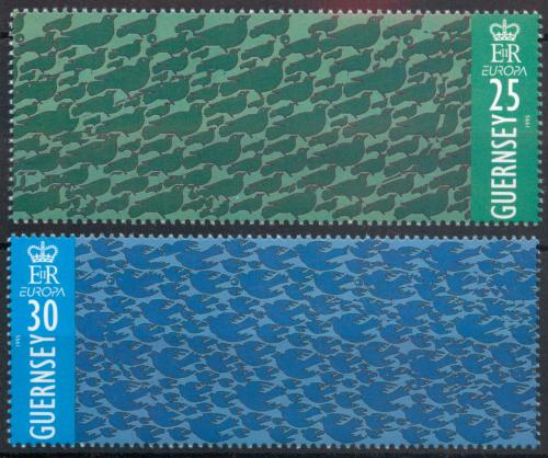 Poštové známky Guernsey 1995 Európa CEPT, mír a svoboda Mi# 670-71