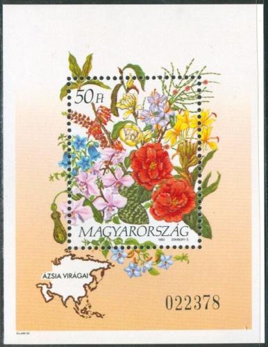 Poštová známka Maïarsko 1993 Kvety Ázia Mi# Block 224 Kat 6€