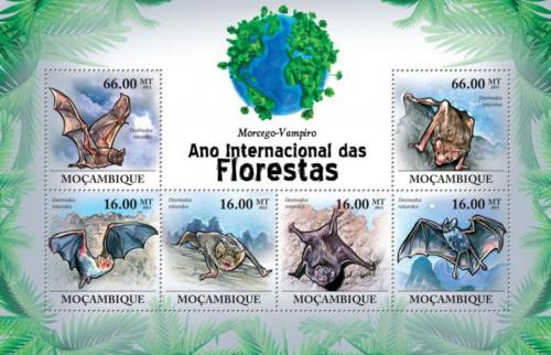 Poštové známky Mozambik 2011 Netopiere Mi# 4391-96 Kat 11€