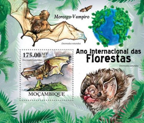 Poštová známka Mozambik 2011 Netopiere Mi# Block 422 Kat 10€