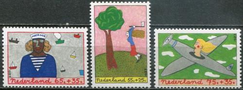 Poštové známky Holandsko 1987 Dìti a zamìstnání Mi# 1328-30
