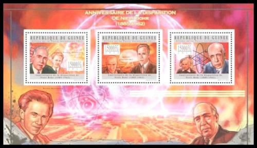 Poštové známky Guinea 2012 Niels Bohr, fyzik Mi# 9392-94 Kat 18€
