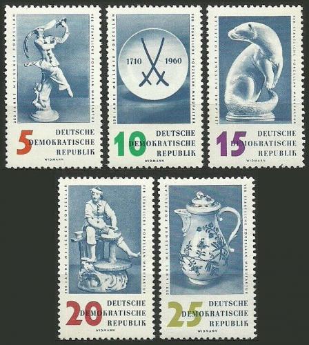 Poštové známky DDR 1960 Míšeòský porcelán Mi# 774-78 Kat 5.50€