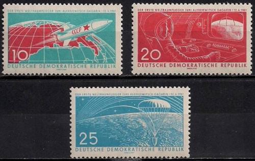 Potov znmky DDR 1961 Prvn let do vesmru Mi# 822-24 Kat 8.50 - zvi obrzok