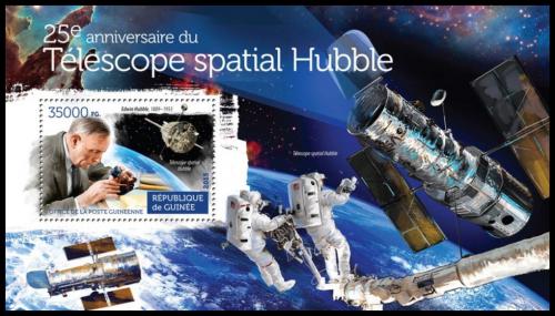 Poštová známka Guinea 2015 Hubbleùv vesmírný dalekohled Mi# Block 2546 Kat 14€