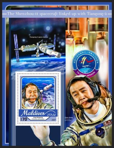 Poštová známka Maldivy 2017 Mise Shenzhou-11 a Tiangong-2 Mi# Block 1036 Kat 9€