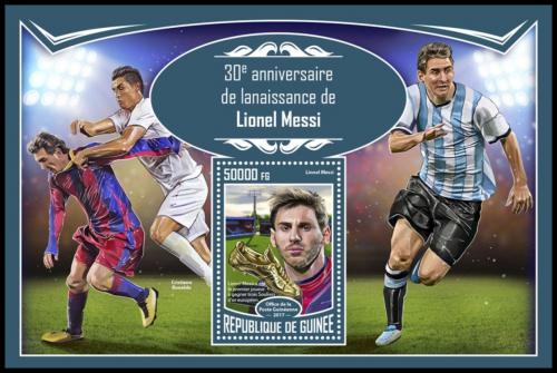 Poštová známka Guinea 2017 Lionel Messi, futbal Mi# Block 2797 Kat 20€