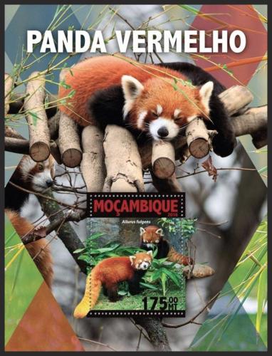Poštová známka Mozambik 2016 Pandy Mi# Block 1111 Kat 10€