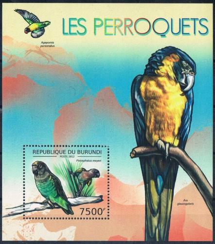 Poštová známka Burundi 2012 Papagáje Mi# Block 287 Kat 9€