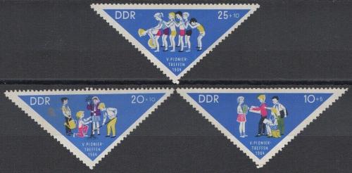 Potov znmka DDR 1964 Setkn pionr Mi# 1045-47 Kat 10 - zvi obrzok