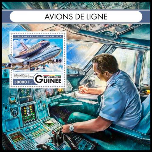 Poštová známka Guinea 2016 Dopravní letadla Mi# Block 2715 Kat 20€