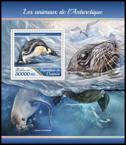 Poštová známka Guinea 2017 Polární fauna Mi# Block 2812 Kat 20€