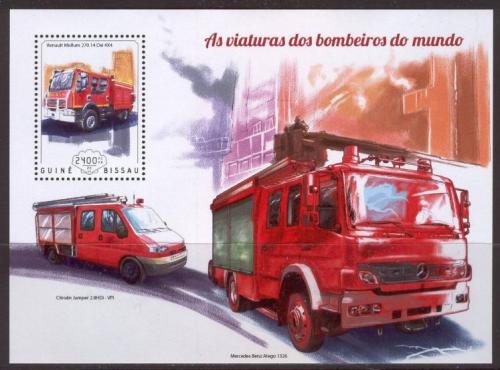 Poštová známka Guinea-Bissau 2014 Hasièská autá Mi# Block 1295 Kat 9€