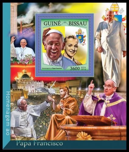 Poštovní známka Guinea-Bissau 2016 Papež František Mi# Block 1505 Kat 13.50€