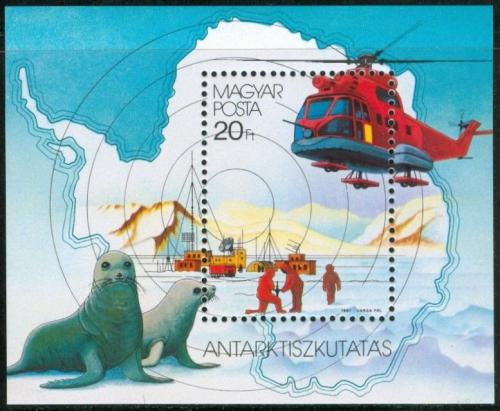 Poštová známka Maïarsko 1987 Prieskum Antarktidy Mi# Block 190