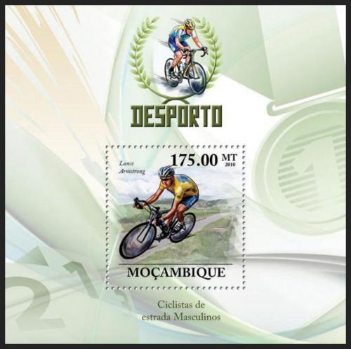 Poštová známka Mozambik 2010 Lance Armstrong, cyklistika Mi# Block 326 Kat 10€