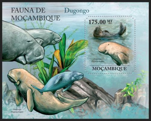 Poštová známka Mozambik 2011 Dugong indický Mi# Block 516 Kat 10€