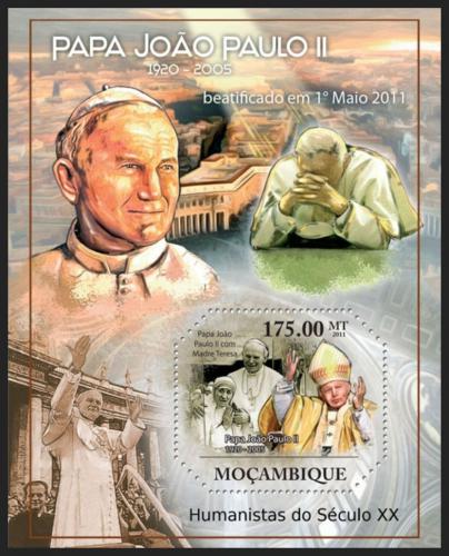 Poštová známka Mozambik 2011 Papež Jan Pavel II. Mi# Block 473 Kat 10€
