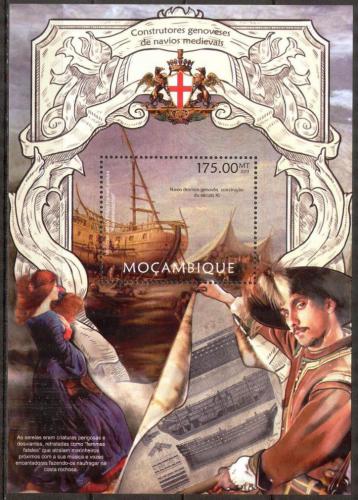 Poštová známka Mozambik 2013 Støedovìké plachetnice Mi# Block 712 Kat 10€