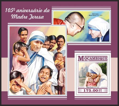 Poštová známka Mozambik 2015 Matka Tereza Mi# Block 1061 Kat 10€