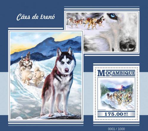 Poštová známka Mozambik 2015 Tažní psi Mi# N/N Kat 10€