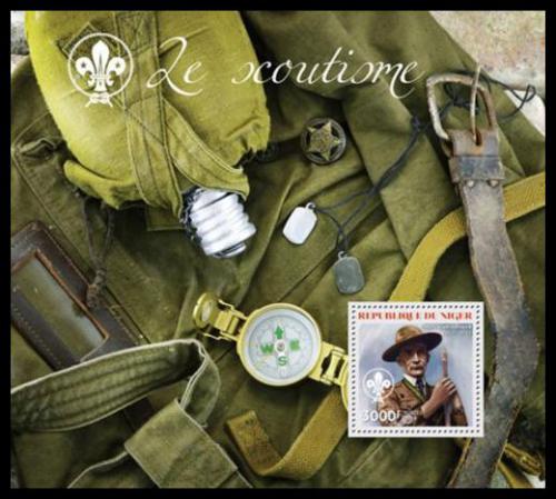 Poštová známka Niger 2014 Skauting, Robert Baden-Powell Mi# Block 345 Kat 12€