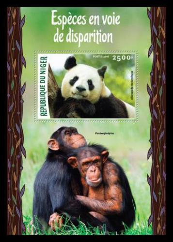 Poštovní známka Niger 2016 Ohrožení savci Mi# Block 536 Kat 10€
