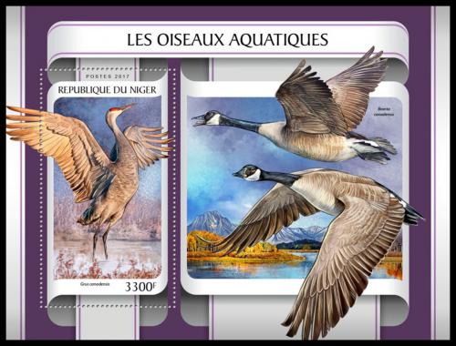 Poštová známka Niger 2017 Vodní ptáci Mi# Block 678 Kat 13€