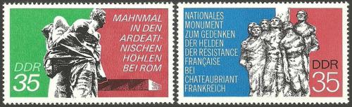 Poštovní známky DDR 1974 Váleèné memoriály Mi# 1981-82