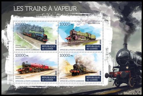 Poštové známky Guinea 2015 Parní lokomotívy Mi# 11228-31 Kat 16€