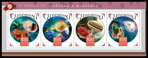 Poštové známky Guinea-Bissau 2015 Mušle Mi# 8334-37 Kat 13€