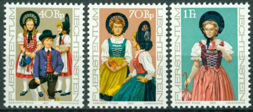 Poštové známky Lichtenštajnsko 1977 ¼udové kroje Mi# 684-86
