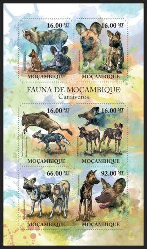 Poštové známky Mozambik 2011 Pes hyenový Mi# 5022-27 Kat 12€