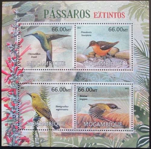 Poštové známky Mozambik 2012 Vyhynulí ptáci Mi# 5738-41 Kat 15€