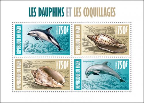 Poštové známky Niger 2013 Delfíny a mušle Mi# 2288-91 Kat 12€