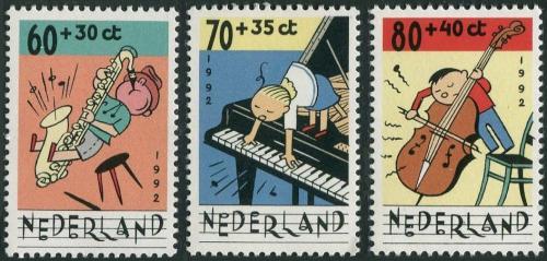 Poštové známky Holandsko 1992 Dìti a hudba Mi# 1451-53