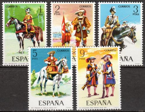 Poštové známky Španielsko 1974 Vojenské uniformy Mi# 2062-66