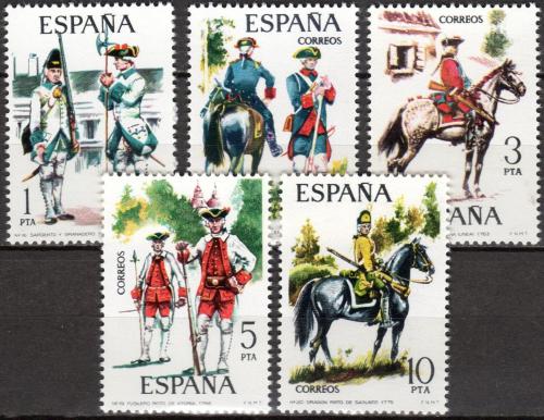 Poštové známky Španielsko 1975 Vojenské uniformy Mi# 2130-34 Kat 6€
